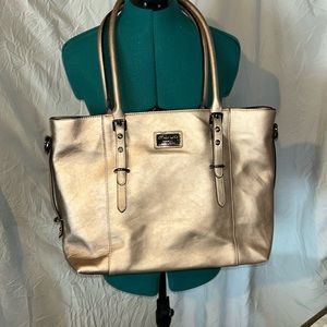 Mosiso laptop bag. Excellent condition. Rose gold color , brown interior.